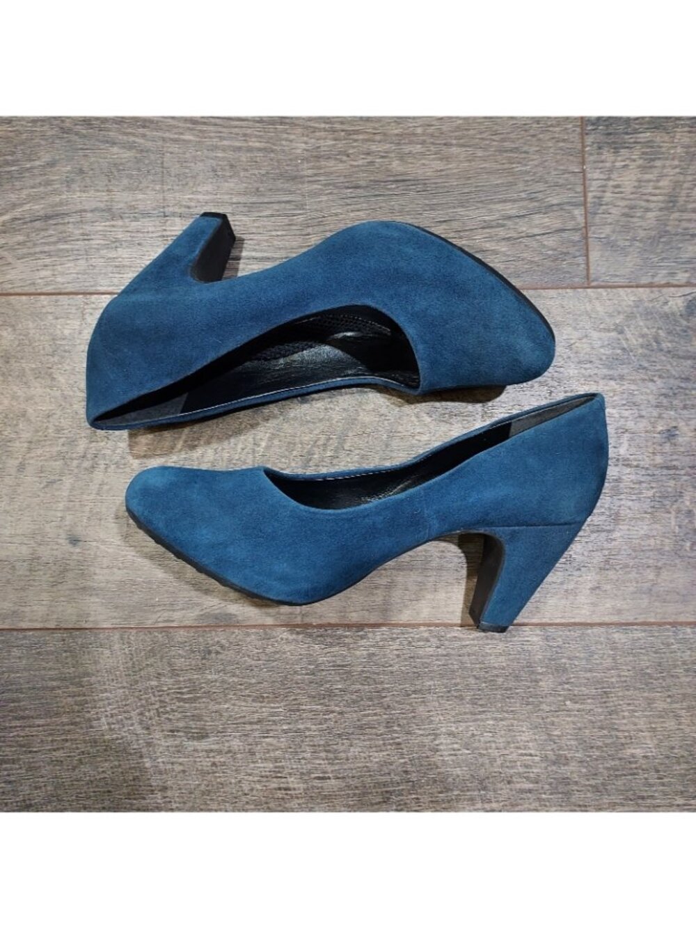 Shoes Easy Spirit Blue Suede 3 Inch High Heel Pumps Anti Gravity USA Size 7.5 - Picture 3 of 13